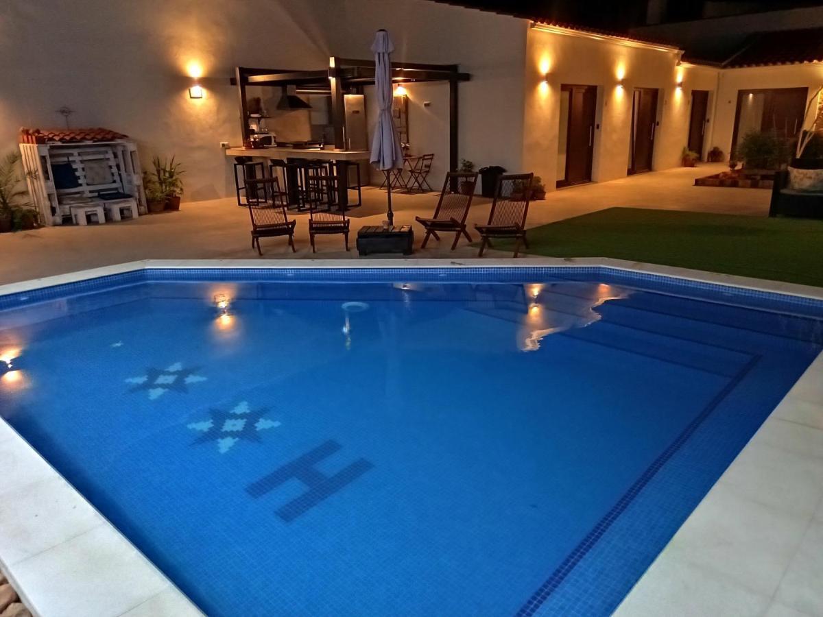Alojamiento El Miajon De Los Castuos Valdesalor Exterior photo